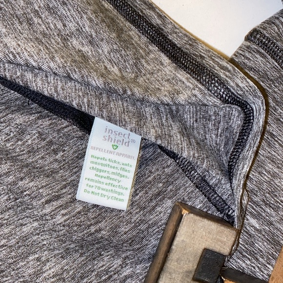 🆕🏇SMARTPAK Equestrian Insect Shield Repellant 1/4 Zip Long Sleeve Shirt - Picture 8 of 8